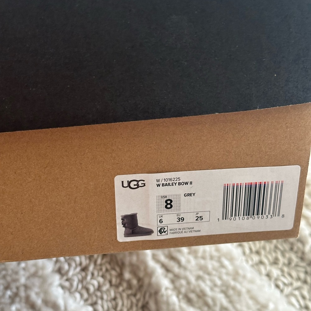 UGG Bailey Bow II Boots - Grey - Picture 2 of 8
